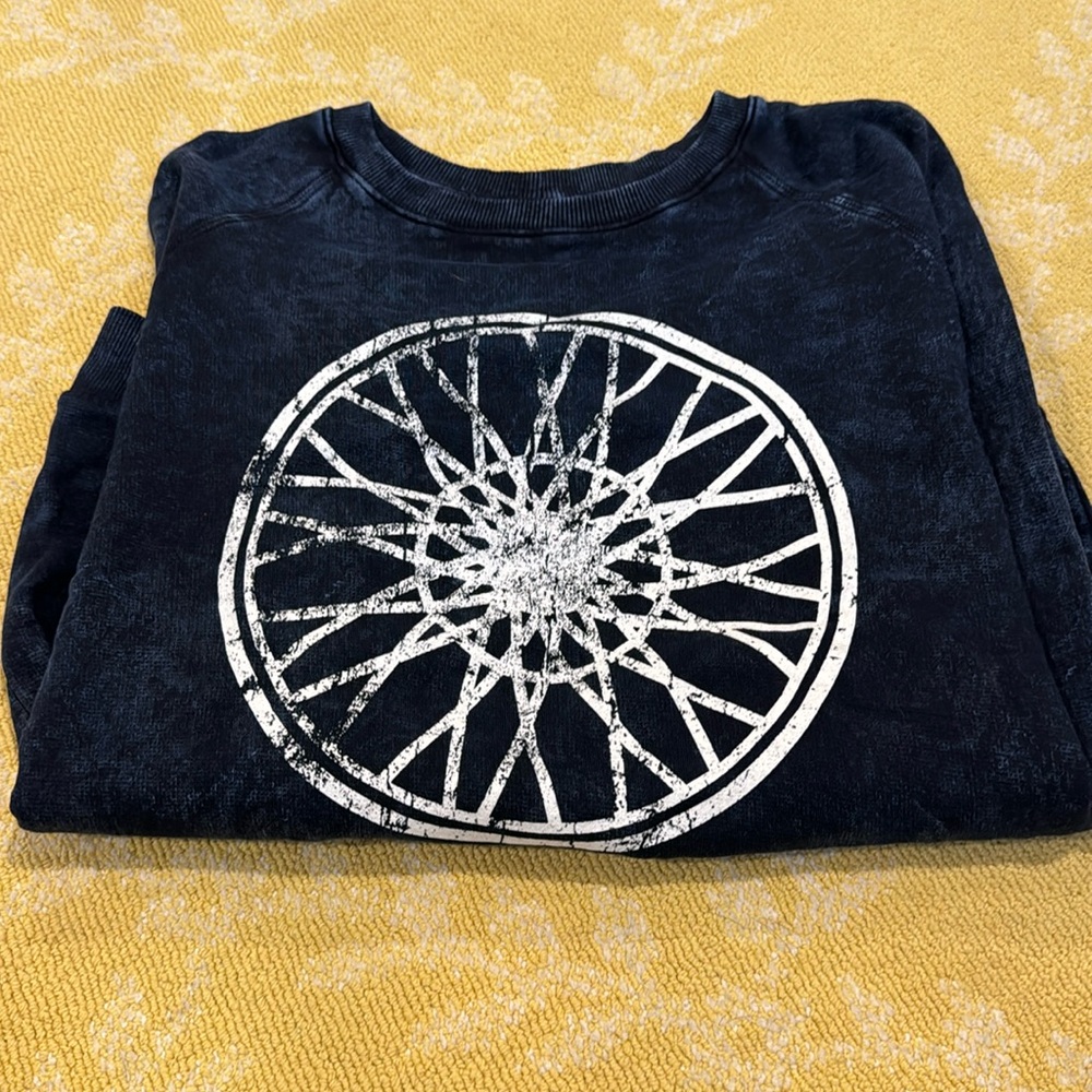 Soul cycle crewneck